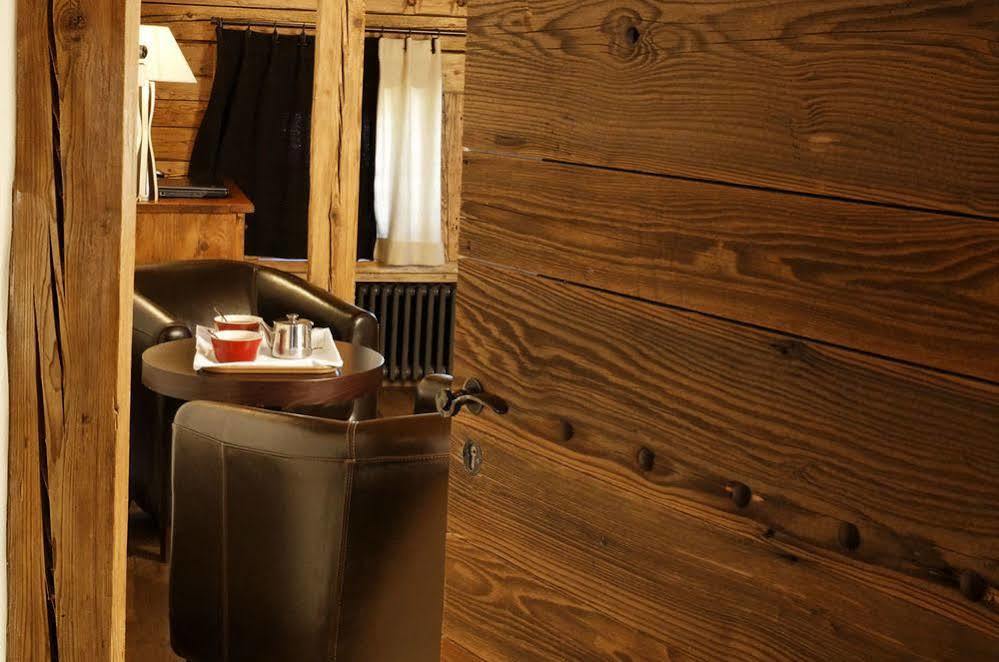 Le Vieux Chalet 라클루자 외부 사진